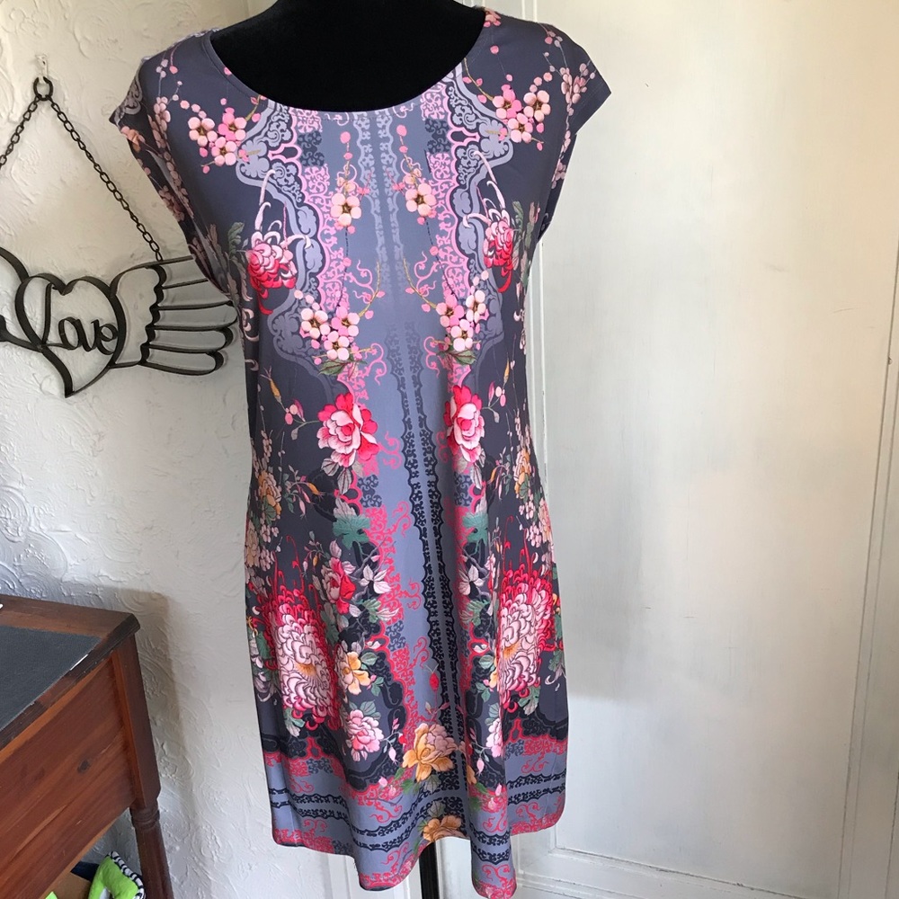 Johnny Was dress mini Anthro gray purple floral - Picture 2 of 10